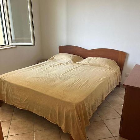 Bilocale Vista Mare Sul Lungomare Lägenhet Siderno Exteriör bild