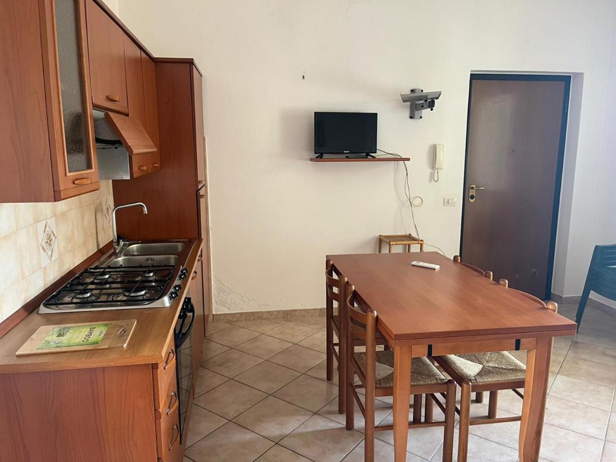 Bilocale Vista Mare Sul Lungomare Lägenhet Siderno Exteriör bild